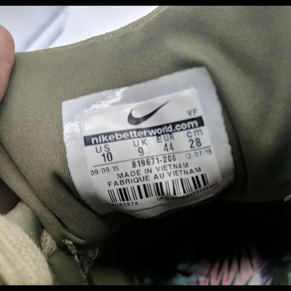 Nike Ultra XT men's 10 suede leather khaki Excellent Condition Fast Shipping - Picture 7 of 7